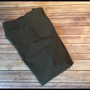 🆕 Eddie Bauer Men’s pant 38/30